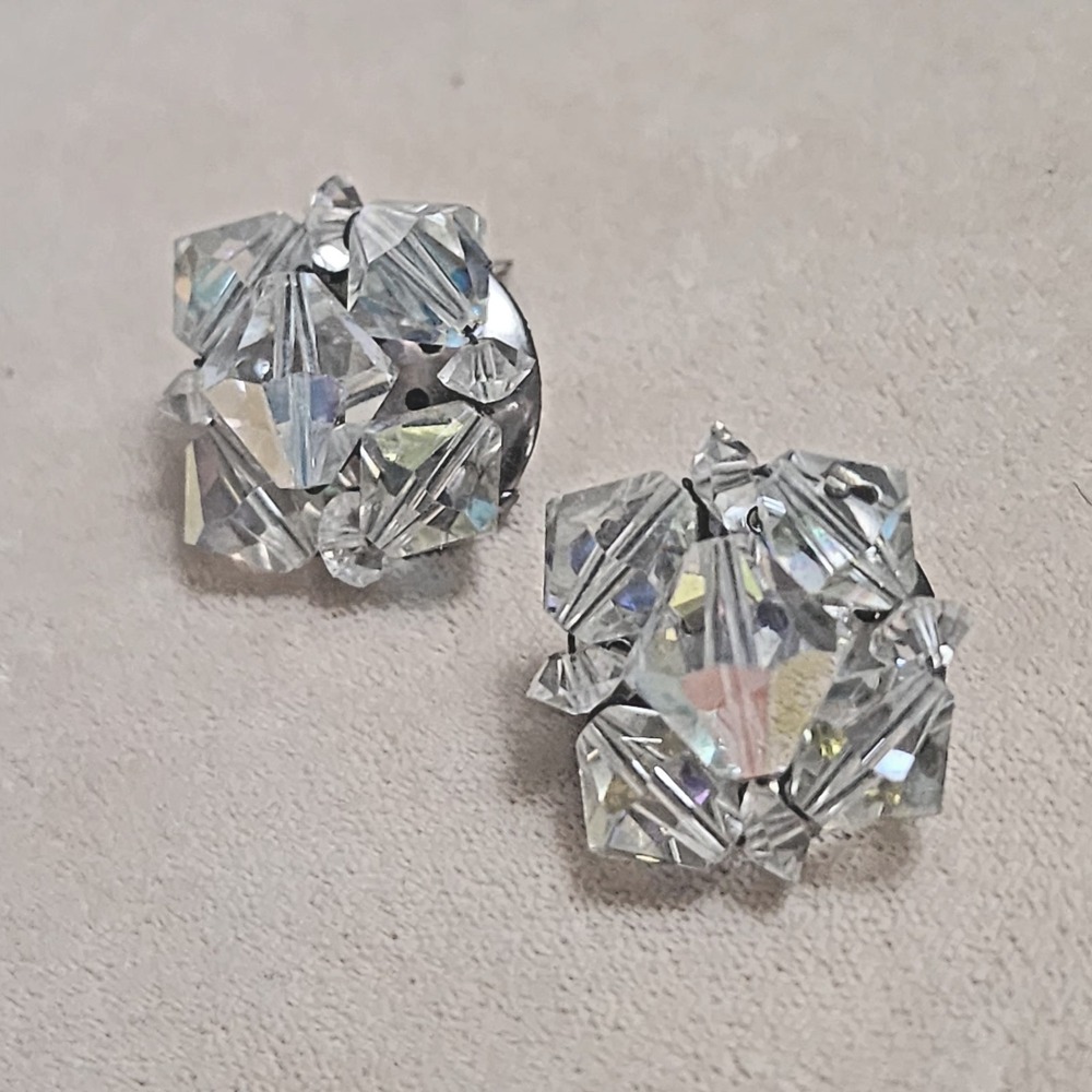 Vintage Clip on Cluster bead Earrings with Beautiful Incandescent Sparkle